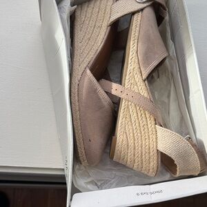 Style & Co. Beige Espadrille Wedges